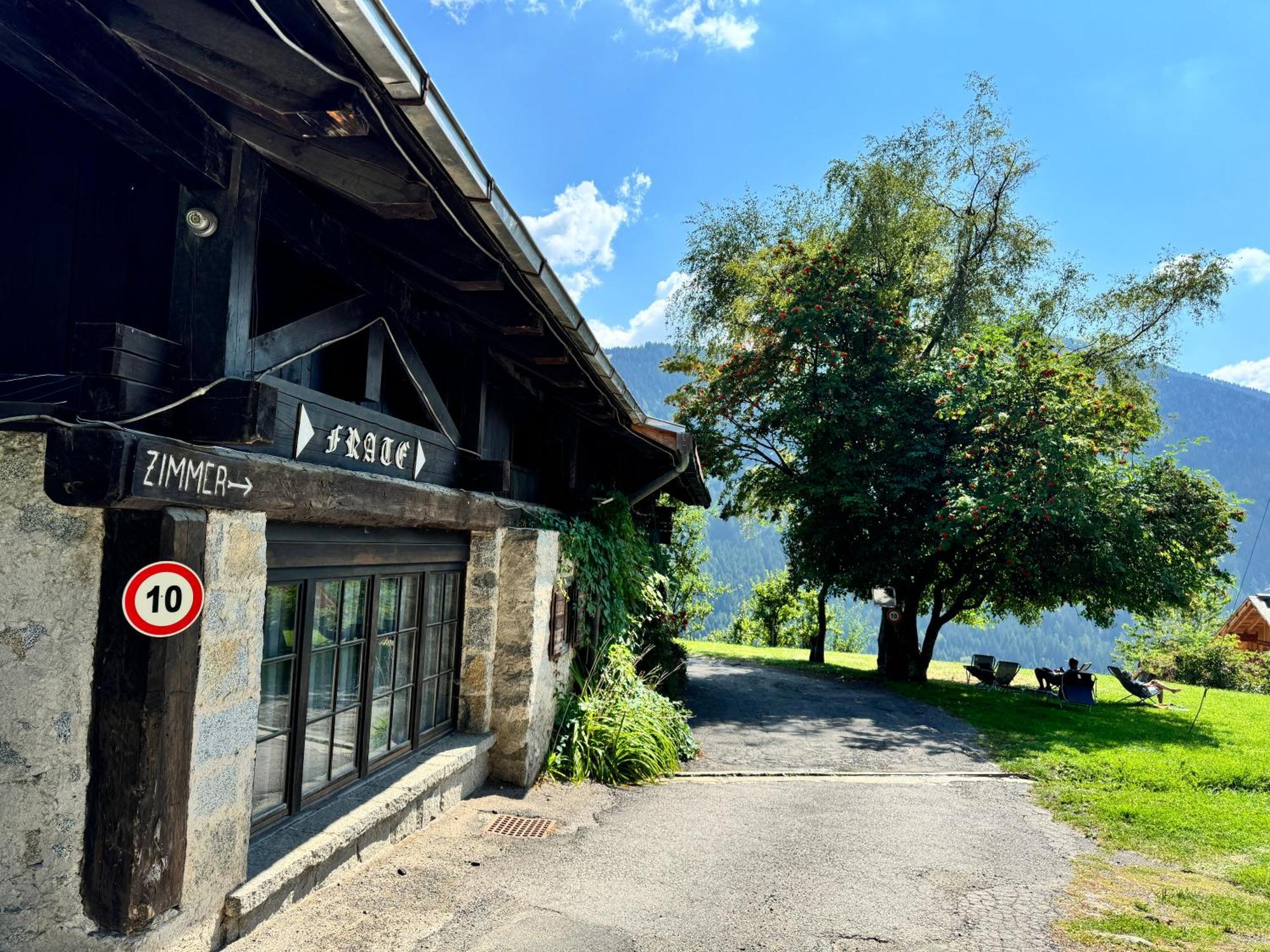 Albergo Ristorante Al Frate Da Streza Madonna エクステリア 写真