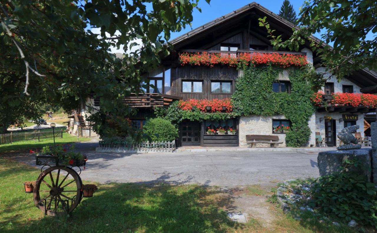 Albergo Ristorante Al Frate Da Streza Madonna エクステリア 写真